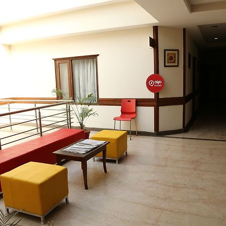 Oyo Rooms Chandigarh Sector 34 Esterno foto