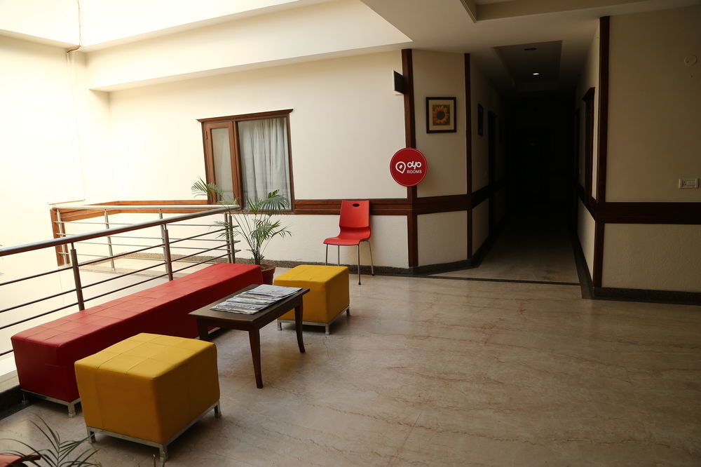 Oyo Rooms Chandigarh Sector 34 Esterno foto