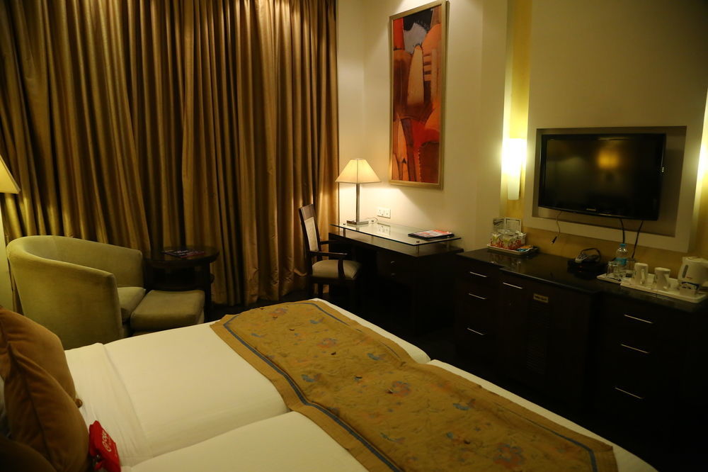 Oyo Rooms Chandigarh Sector 34 Esterno foto